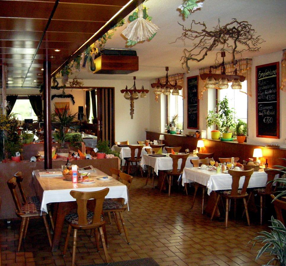 Gasthof Goldener Stern 알렌 외부 사진