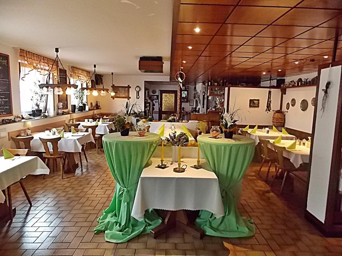 Gasthof Goldener Stern 알렌 외부 사진